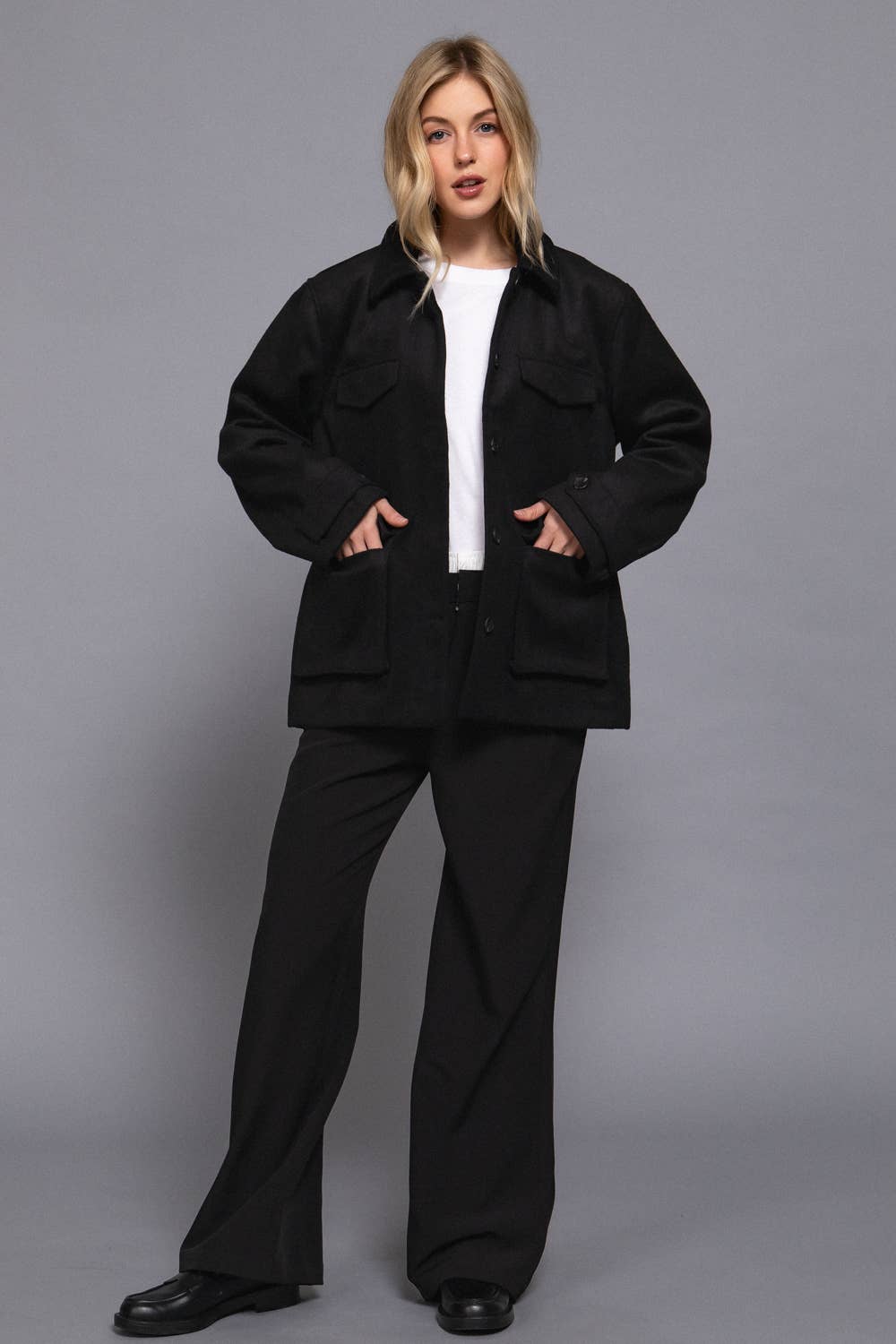 Active Basic | Active USA - Vente Manteau – femme - Manteau en feutre doux à manches longues avec boutons dissimulés à l'avant et rabat9