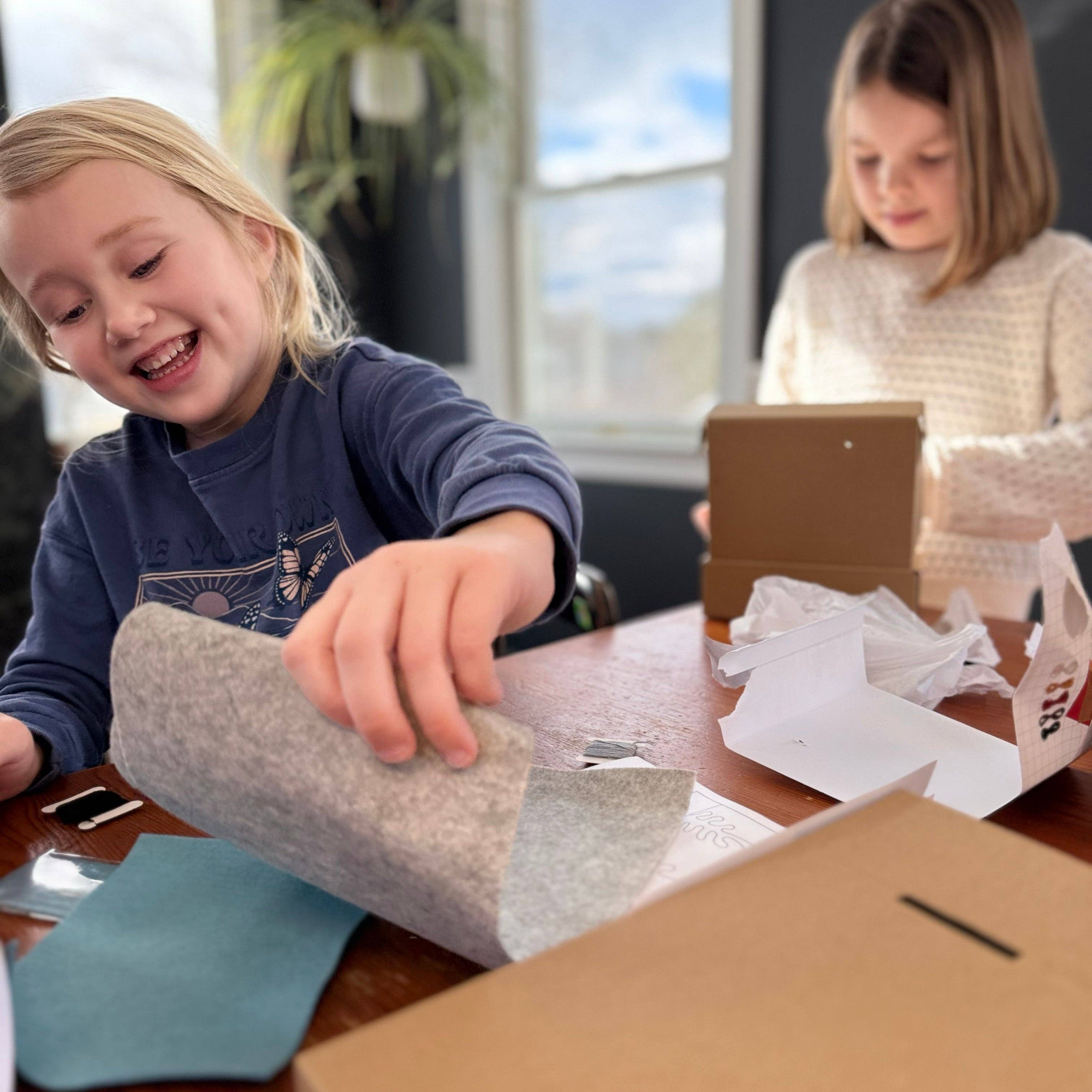 Mimihali - Wholesale Craft Sewing Kit - SEAL and FISH felt sewing kit for kids3