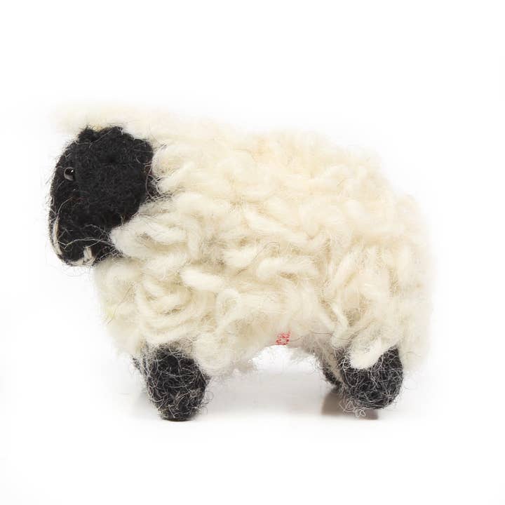 Amica Accessories Ltd – wholesale Prydnad – Påsk - Suffolk Får Prydnad - Mini, 12