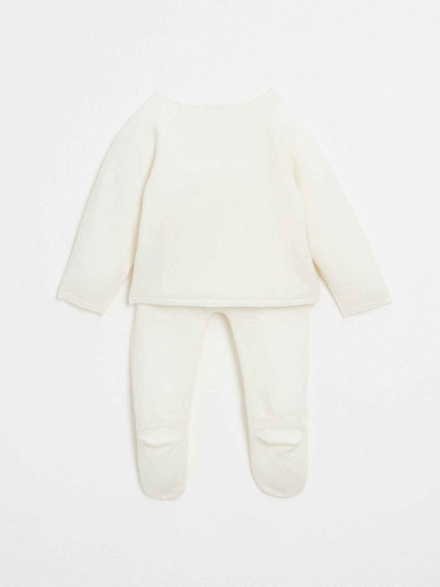 Ecru IFIBI 23 for wholesale on Faire1