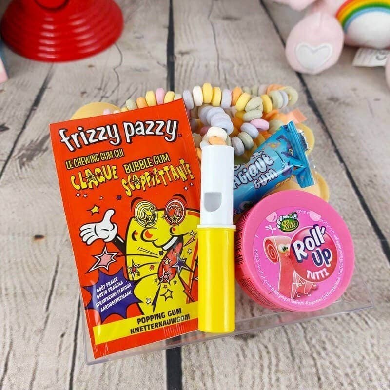 Génération Souvenirs - Wholesale Hard Candy - 80s and 90s retro candy tray - Candy Board 10