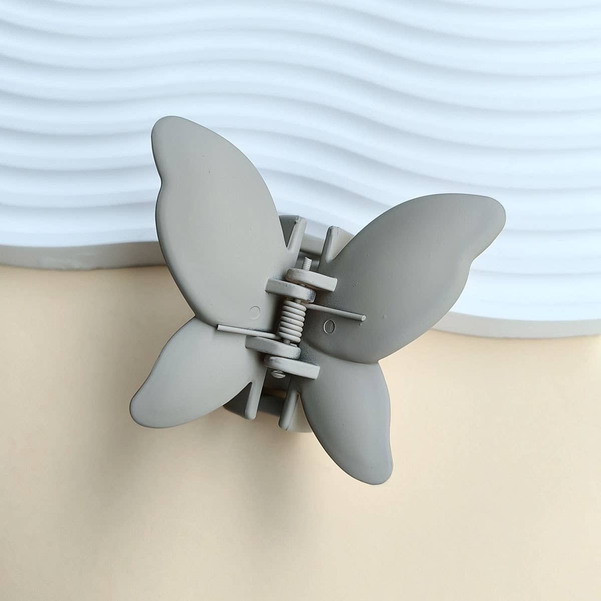 ACCITY - Wholesale Hair Clip - Women's - Matte Butterfly Hair Claw Clip – Strong & Stylish_CWAHA008742