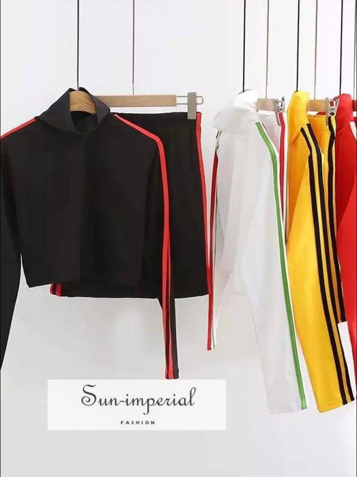 Crop rayé à col roulé Sun-Imperial Sun-Imperial pour femme pour la vente par Sun Imperial