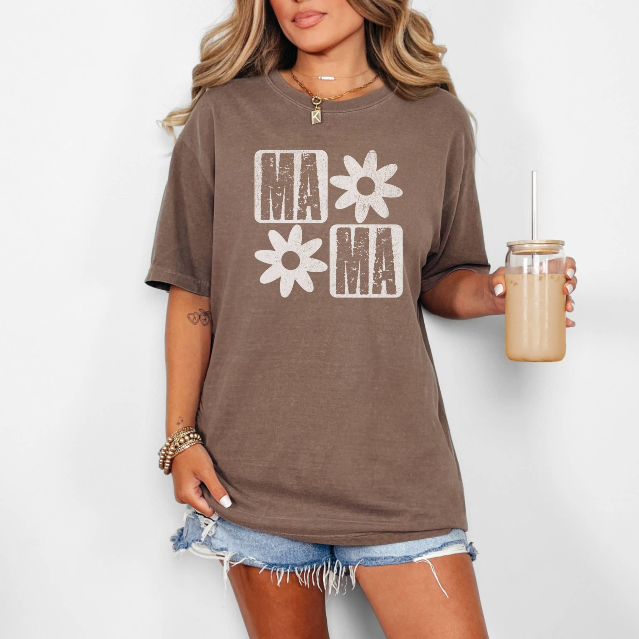 Hey Jude Graphic Tees – wholesale T-shirts med screentryck – Dam – Blommor Mama T-shirt