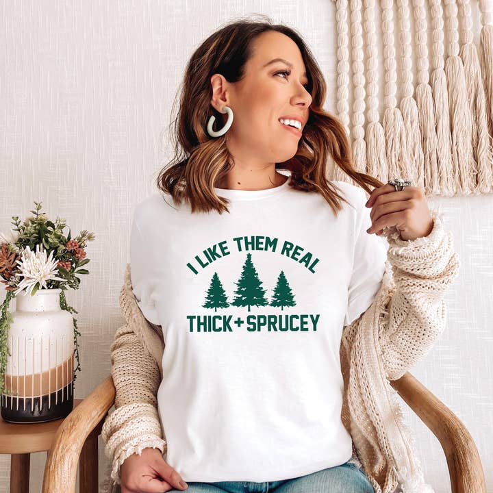 Humm & Willow - Wholesale Screen Printed T-Shirt - Women's - Christmas Shirt - Christmas Tree Shirt - Cute Christmas