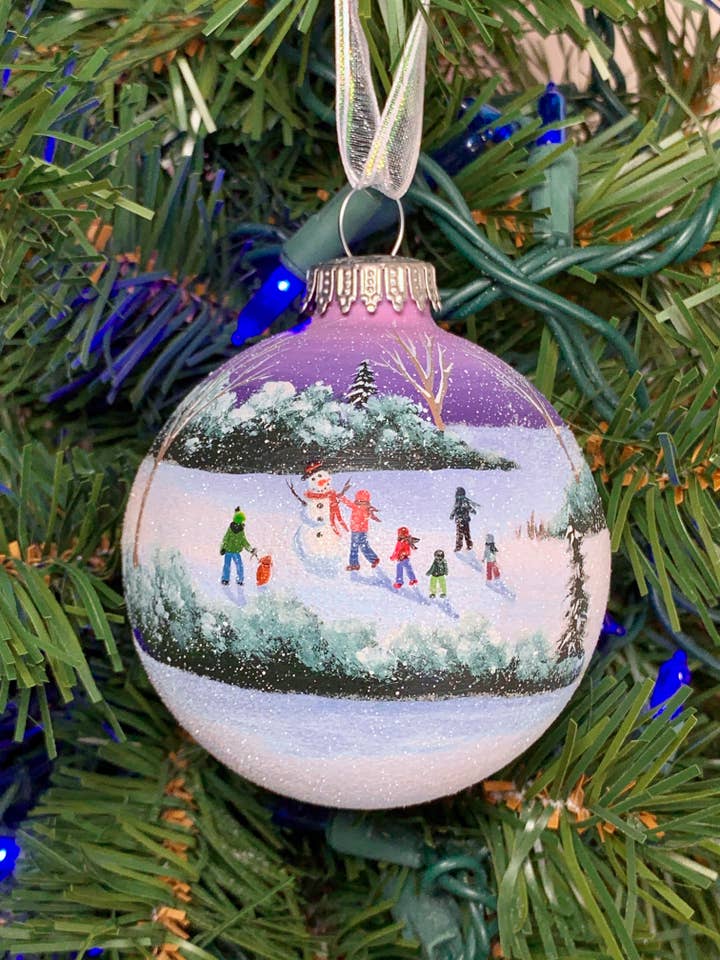 Familie i sneen Ornament for engroshandel hos Art with Elise