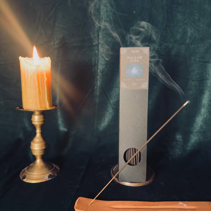 Hallow Fire Røgelse : Røg + Ahorn + Nellike : 20 pinde for engroshandel hos Dark Moon Parlour