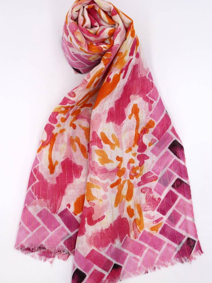 Sjaal #E18-204 met bloemenprint en gouden detail voor wholesale door LIL' MOON