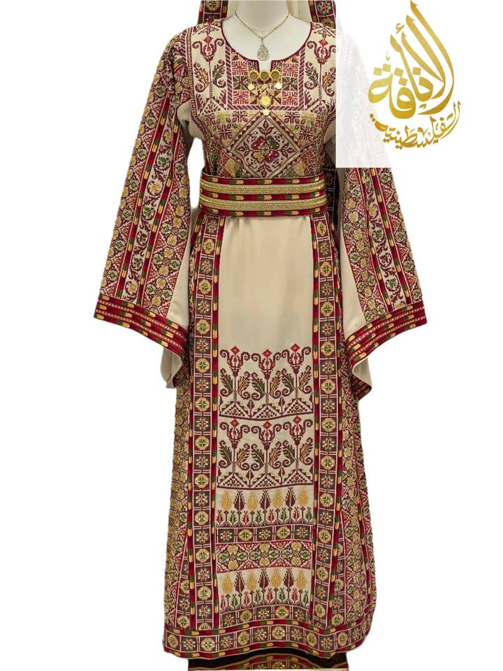 Yasmeen Geborduurd Met Gouden Kralen Thoub voor wholesale door Palestinian Elegance