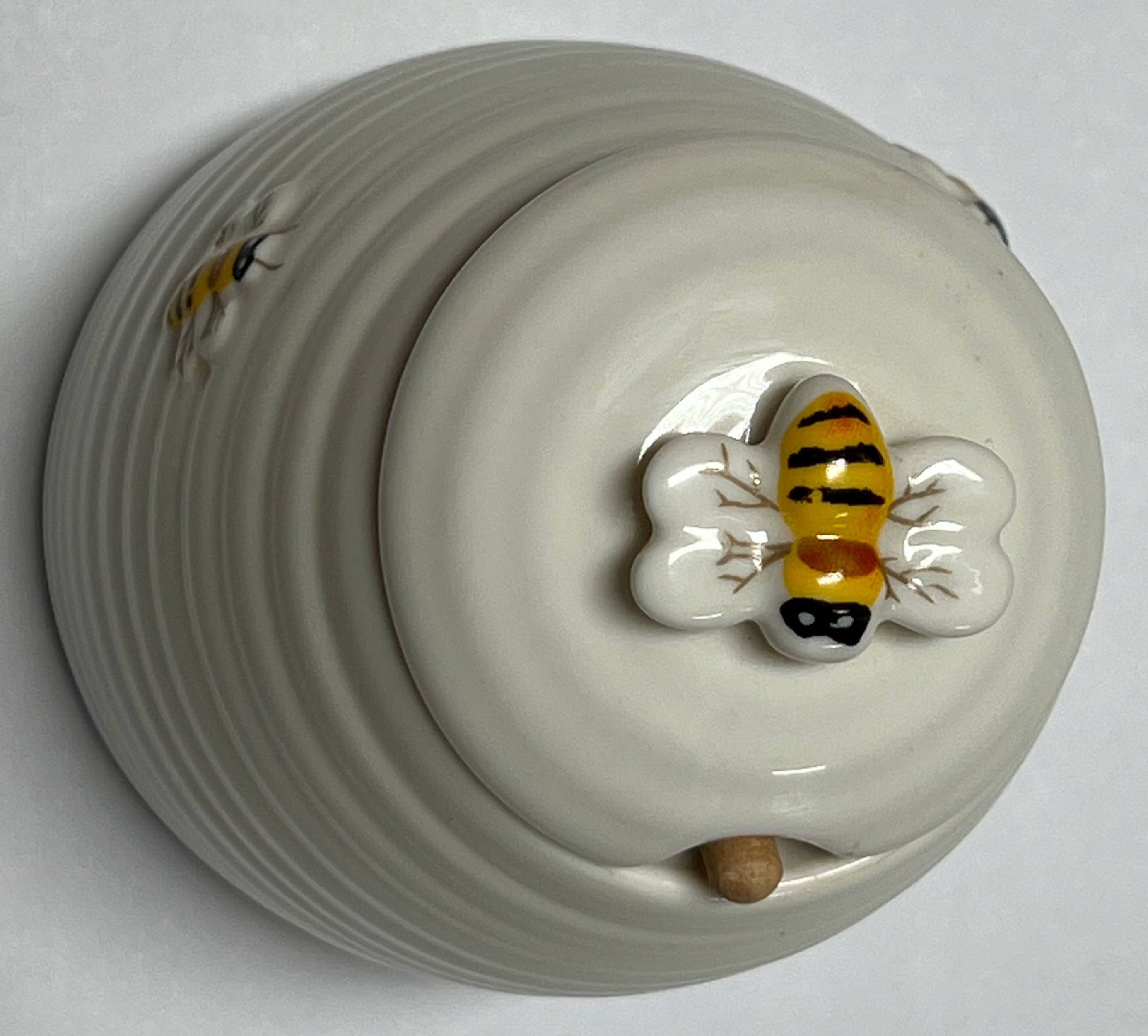 JBK Pottery - Wholesale Honey Pot - Beehive Honey Pot - 3.5" x 4.5"2
