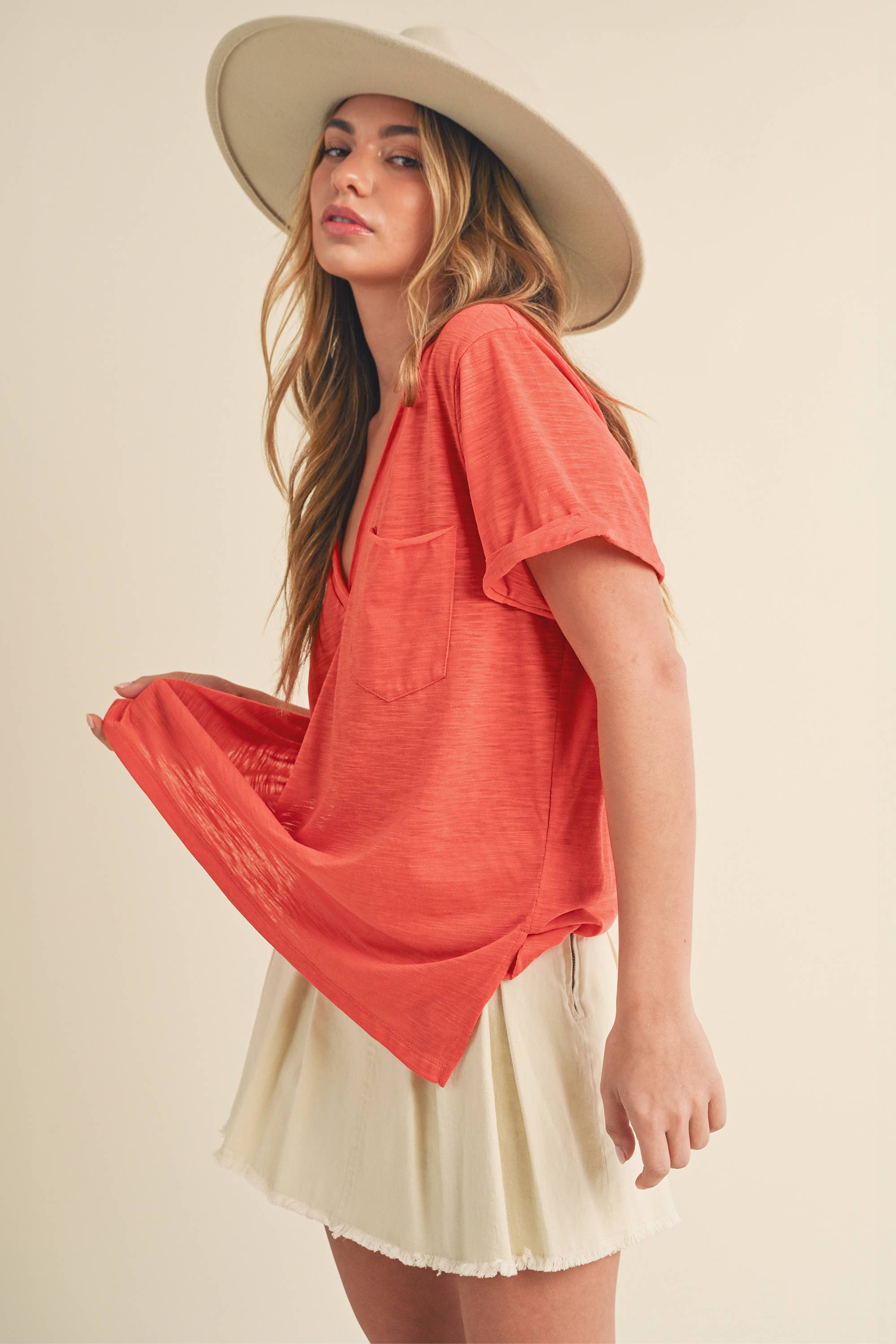 AEMI + CO - Wholesale T-Shirt - Women's - 8286DK Zoie V-Neck Short Sleeve Top48