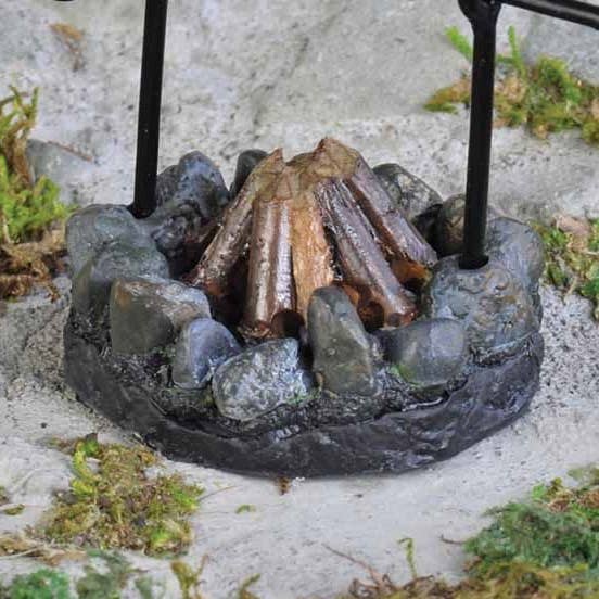 Campfire (Fiddlehead), ornamento da giardino a forma di fatina in miniatura per la vendita all'ingrosso da parte di Fairygoodies