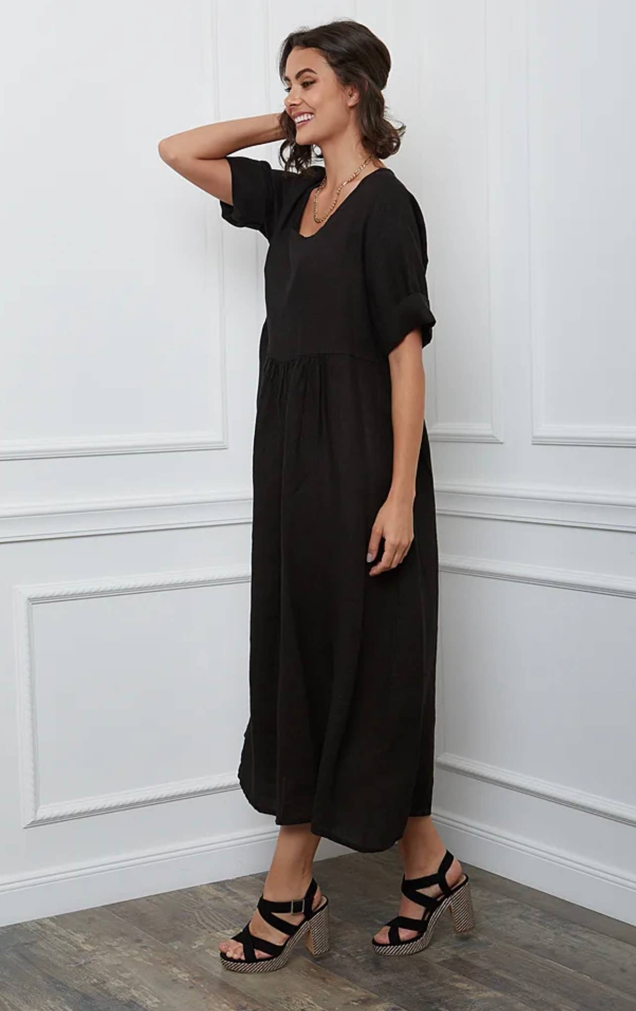 LÉA & LUC - Wholesale Dress - Women's - Long dress in 100% linen REF.714855