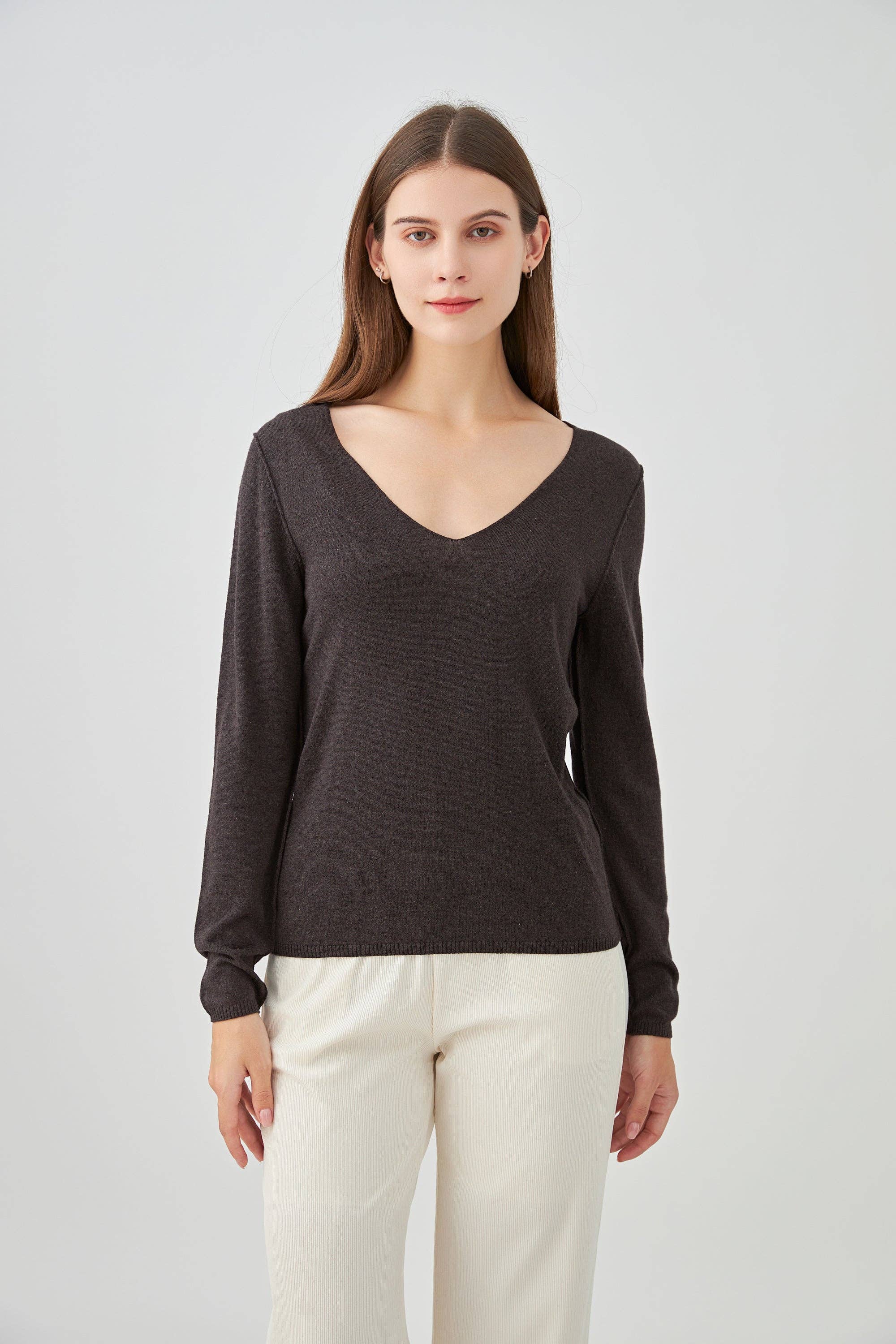 jw.atelier - Wholesale Knit Sweater - Women's - Cashmere silk V-neck sweater24