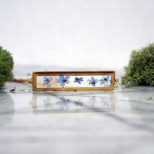 The Pretty Pickle - Wholesale Pendant/Charm Necklace - Forget Me Not  Bar Necklace1