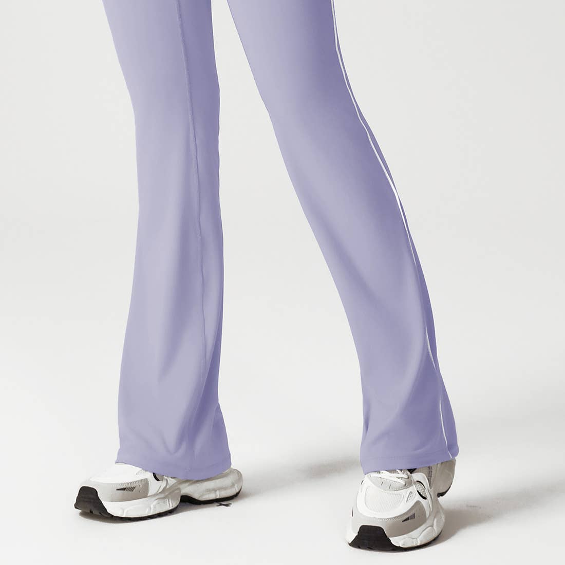 Sodalemon – Engroshandel Activewear-sæt – til kvinder – Sømløst Højtaljet Yogasæt: Jakke + Udsvingede Leggings10