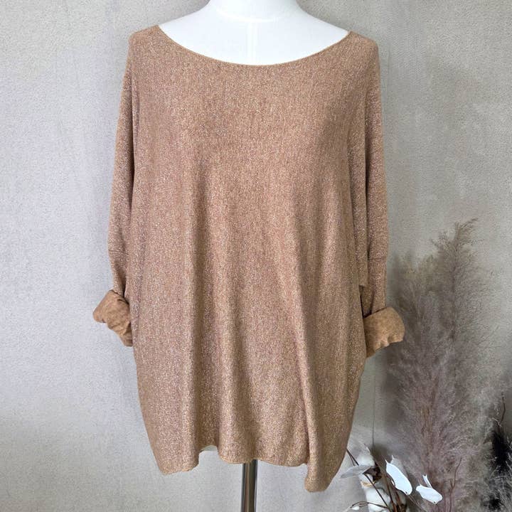 Haut en tissu scintillant chaud et spacieux Hi-lo (M-L) pour la vente par Tempest Designs