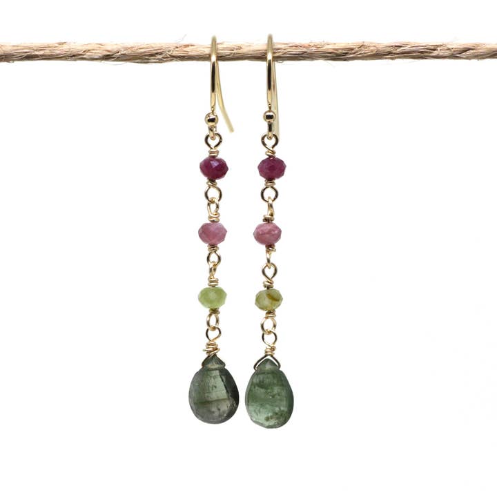 Orecchini pendenti lunghi per la vendita all'ingrosso da parte di Azki Jewelry