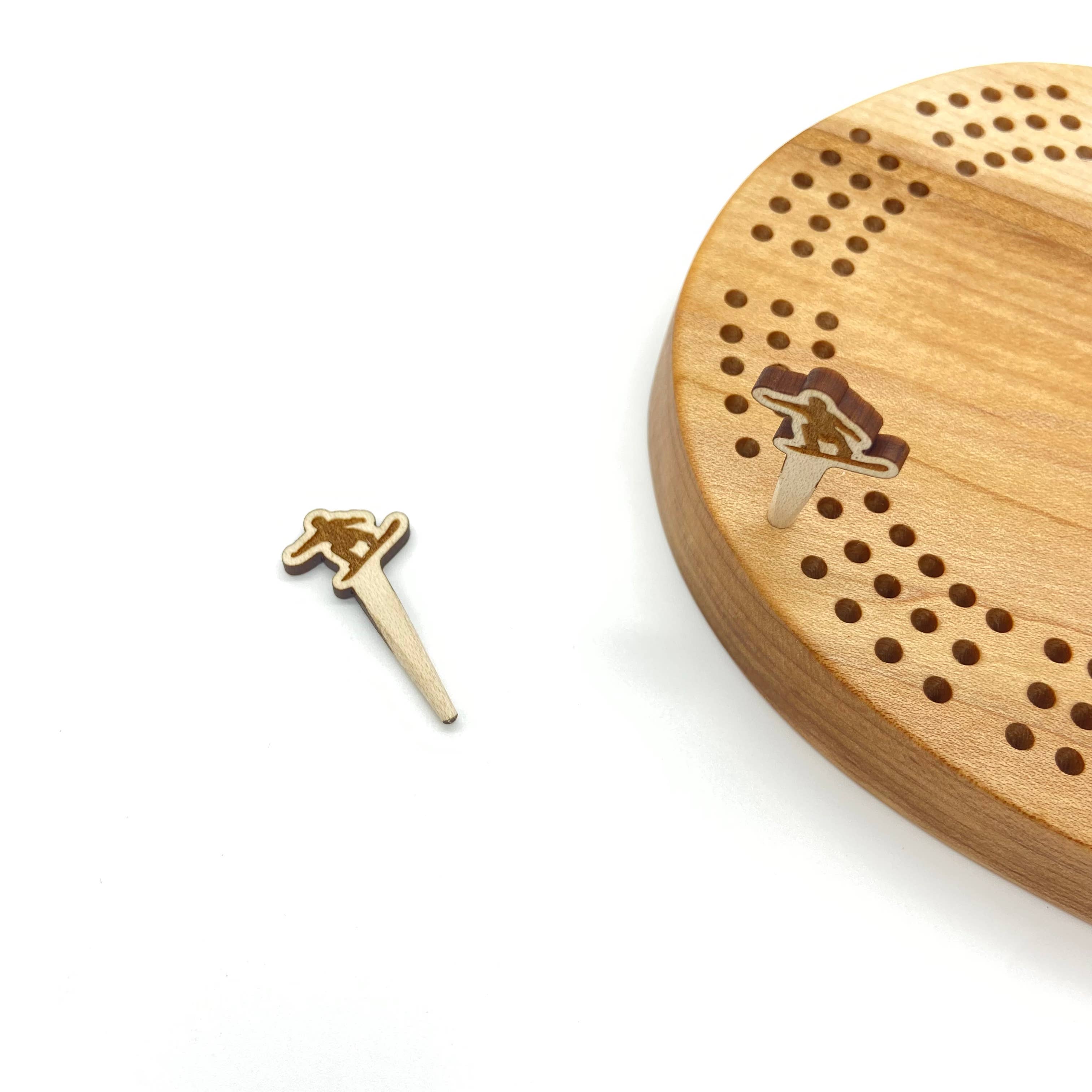 Cast & Carve – wholesale Board game – Sports Themed Custom Cribbage Pegs5