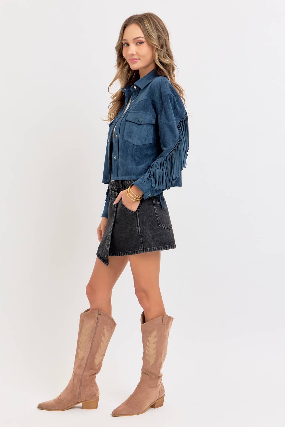 Sweet Lovely by Jen – Großhandel Hemdjacke/Shacket – Damen – Western-inspirierte Wildleder-Shacket29