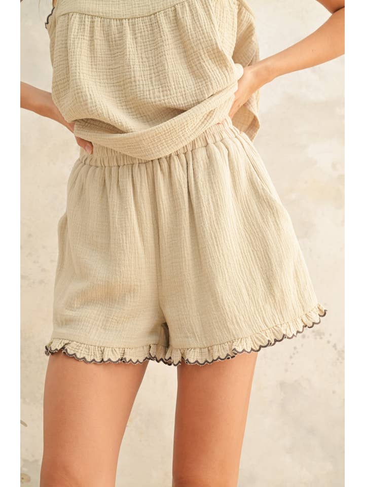 MIOU MUSE - Wholesale Shorts - Women's - P4965ST GAUZE SCALLOPE EDGE SHORTS