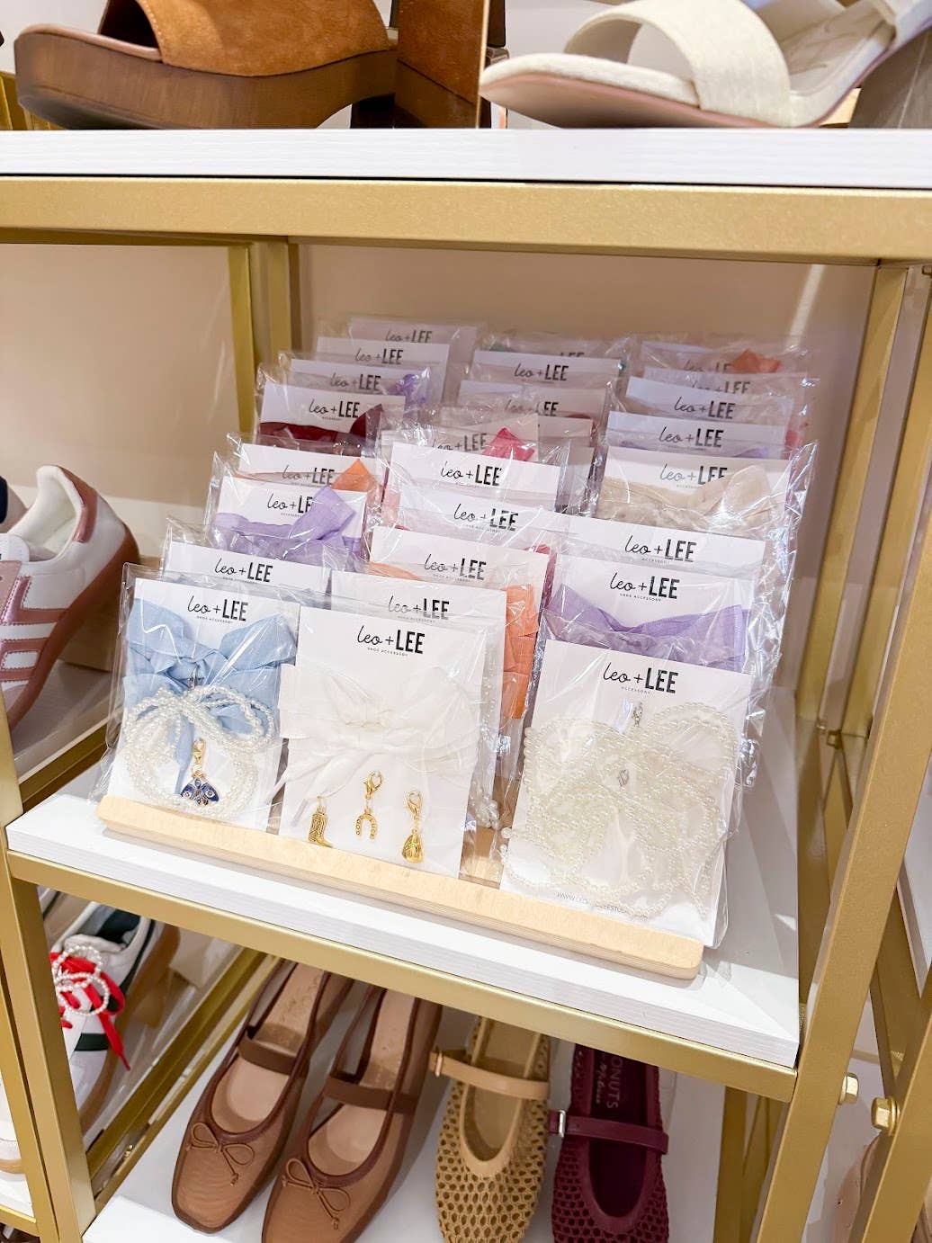 Leo & Lee Studio - Wholesale Shoe Accessories - Gingham Shoe Charms and Lace Sets | Sneaker Charm Sets30