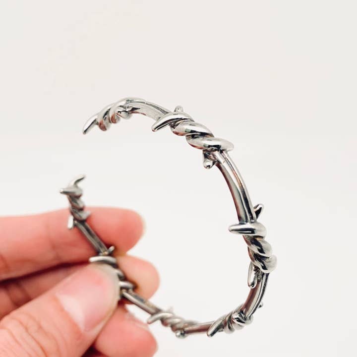 Steel Wire Knot Shaped Bangle Adjustable Bracelet - GT for wholesale on Faire