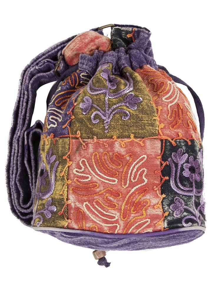 Bolsa Hobo Bordado com Cordão por atacado de Earth Divas