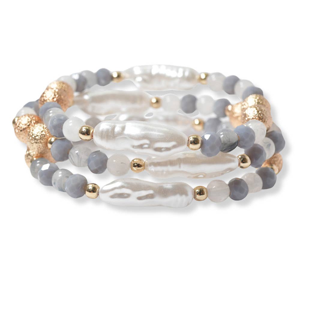 SOPHIA WHOLESALE - Vendita all'ingrosso Parure di gioielli - Bracciale elasticizzato con perle d'acqua dolce a strati1