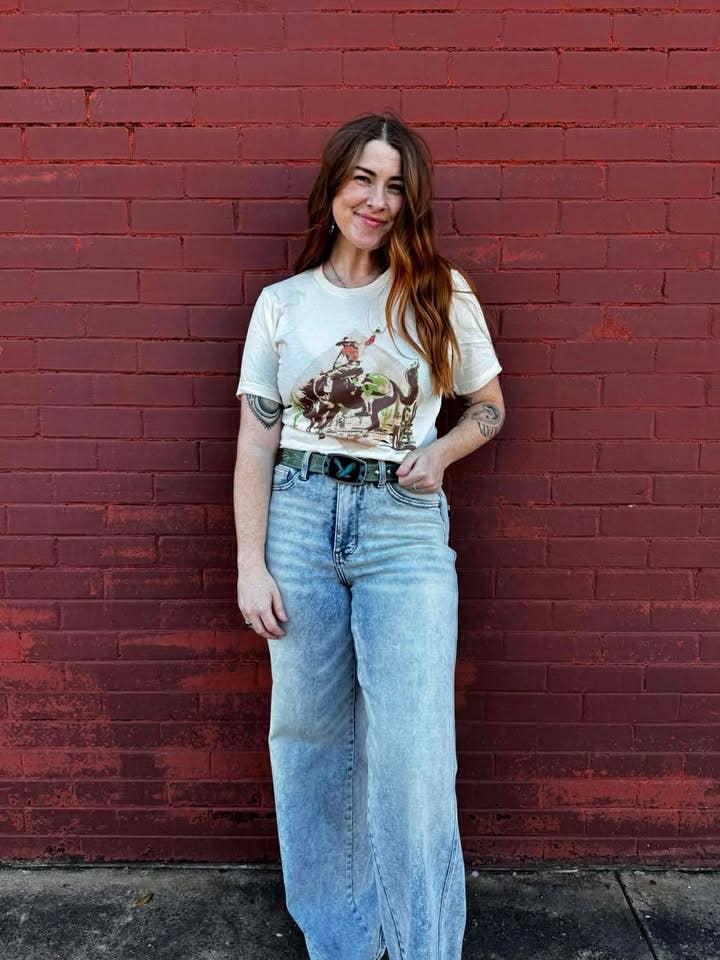 T-shirt graphique Danseur du désert 2026 pour la vente par Ranch Swag