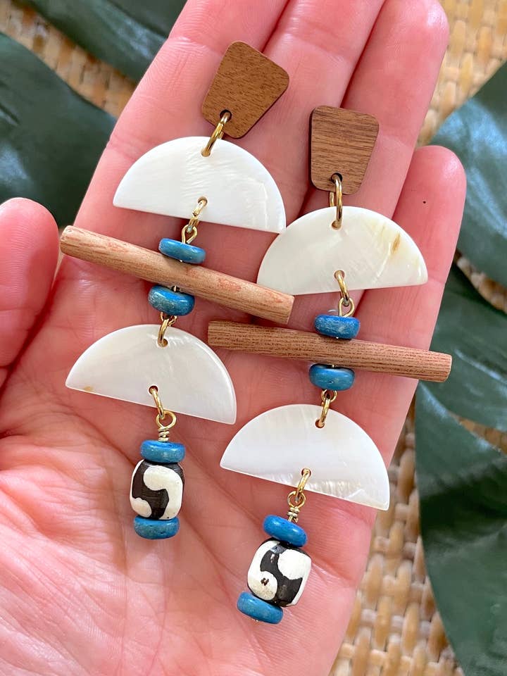 The Evangelia Earring for wholesale by XTRA by Stacey