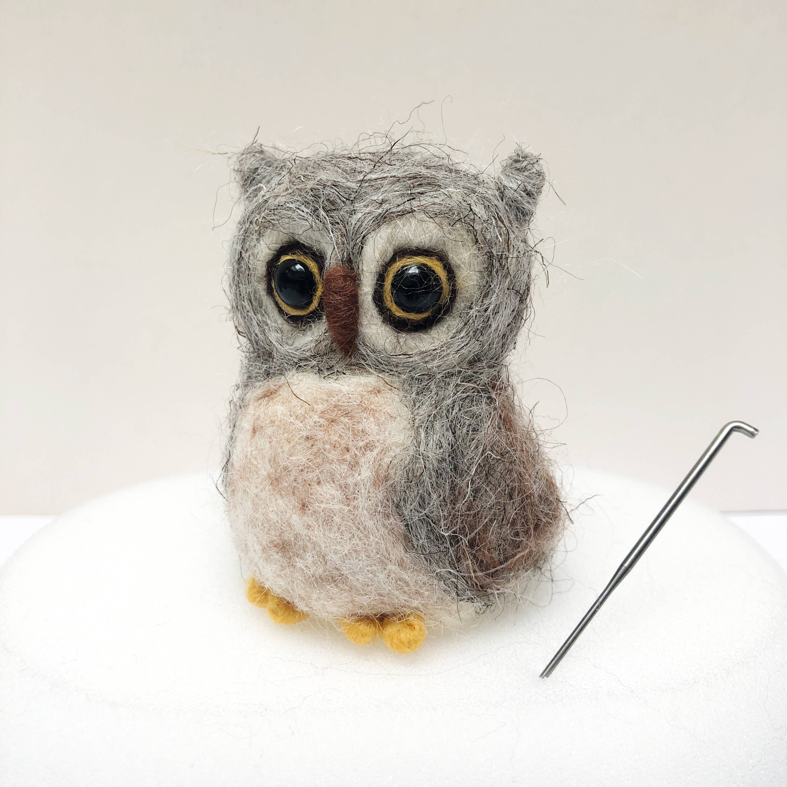 Bergin & Bath – wholesale Craft sewing kit – Needle Felting Kit - Owl9