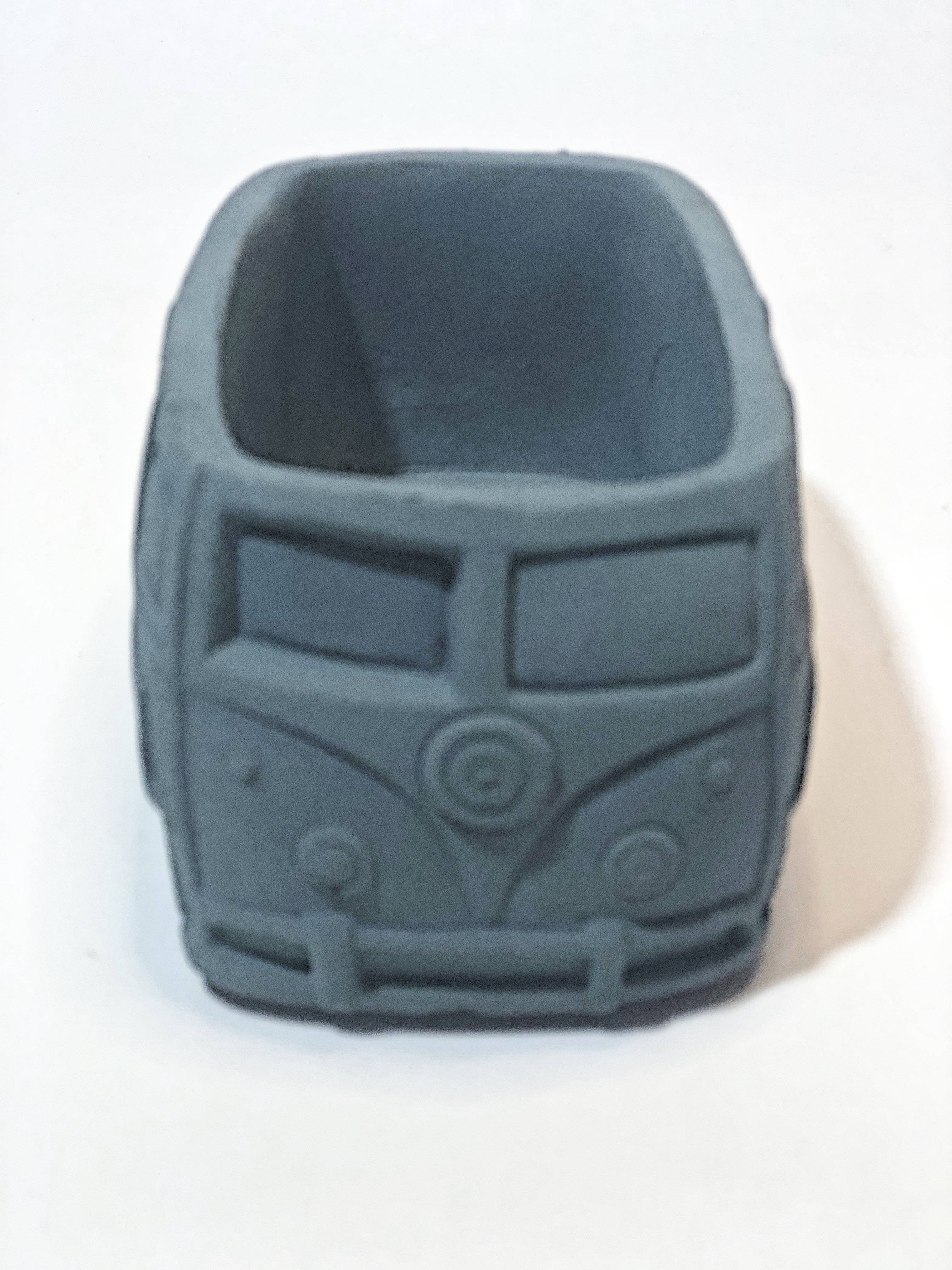 NATURAL BY HAGELSIEB - Wholesale Plant Pot - CONCRETE BUS PLANTER2