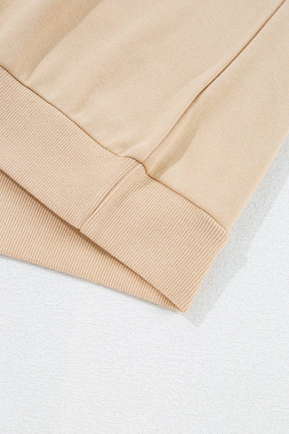 Suhkasana – Conjuntos Casual - Mulher por atacado – Pulôver com acento listrado e shorts conjunto casual de duas peças4