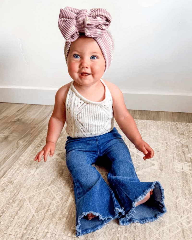 Bailey's Blossoms – calças de ganga - Crianças por atacado – Calças Sophie Denim Bell - Lavagem Escura