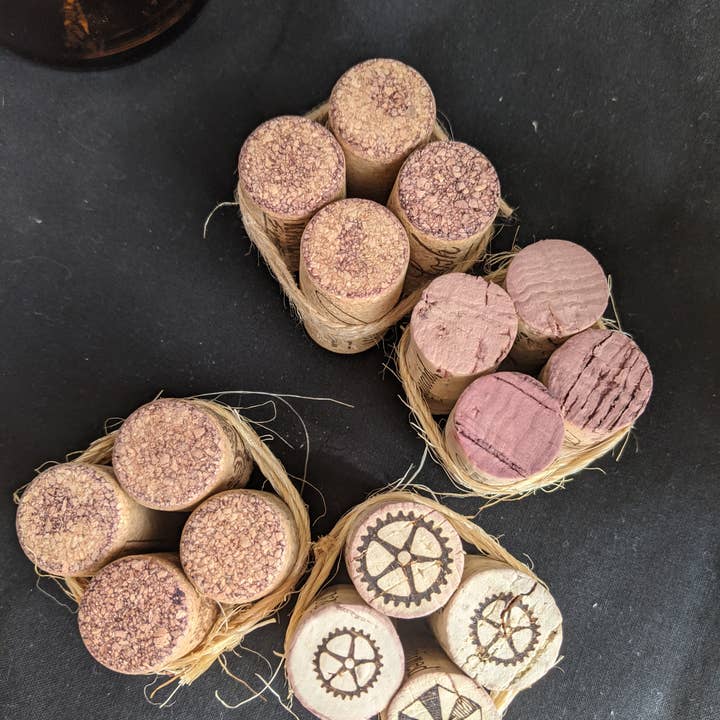 A Tangible Thought - Wholesale Place Card / Place Holder - Wine Cork Photo / Place Card Holder4