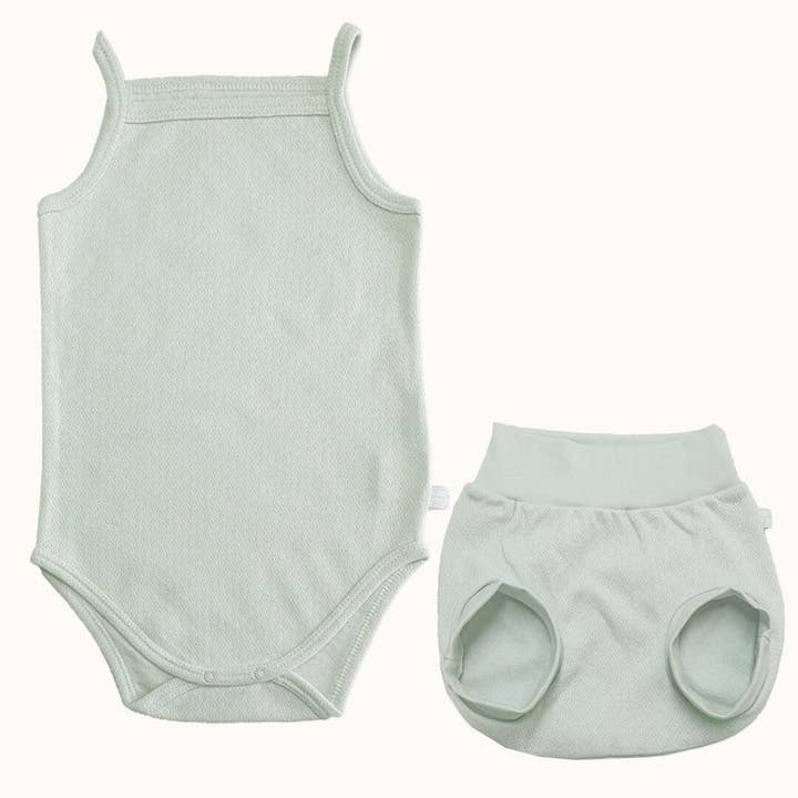 Soft Moves: Body Straps and Green Diaper Cover for wholesale by Pim-Pam-Pum