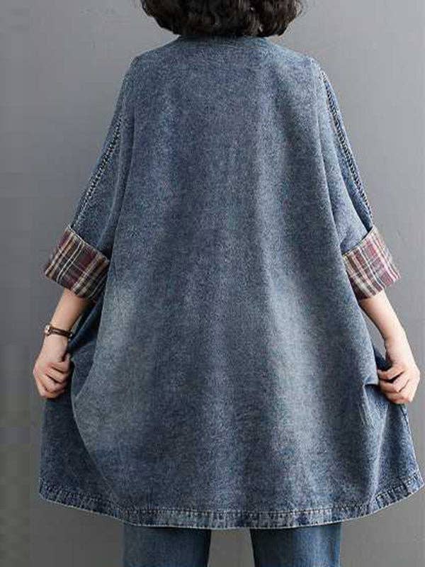 Sheer Trend – Großhandel Mantel - Damen – Langärmlige Mäntel mit lockeren Knöpfen und karierten Taschen und geteiltem V-Ausschnitt8