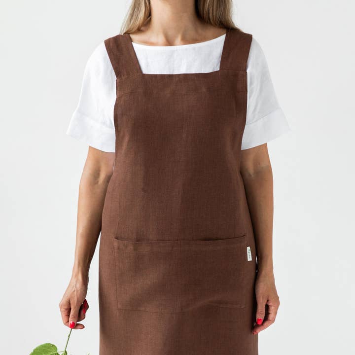 MagicLinen (We handle U.S. import procedures for you) - Wholesale Apron - Pinafore apron with pockets in Chocolate brown3