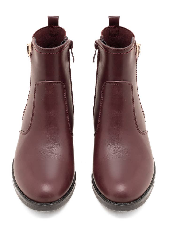 C'M PARIS - Wholesale Chelsea Boots - Women's - Elastic Strap Ankle Boot with Golden Buckle 683259