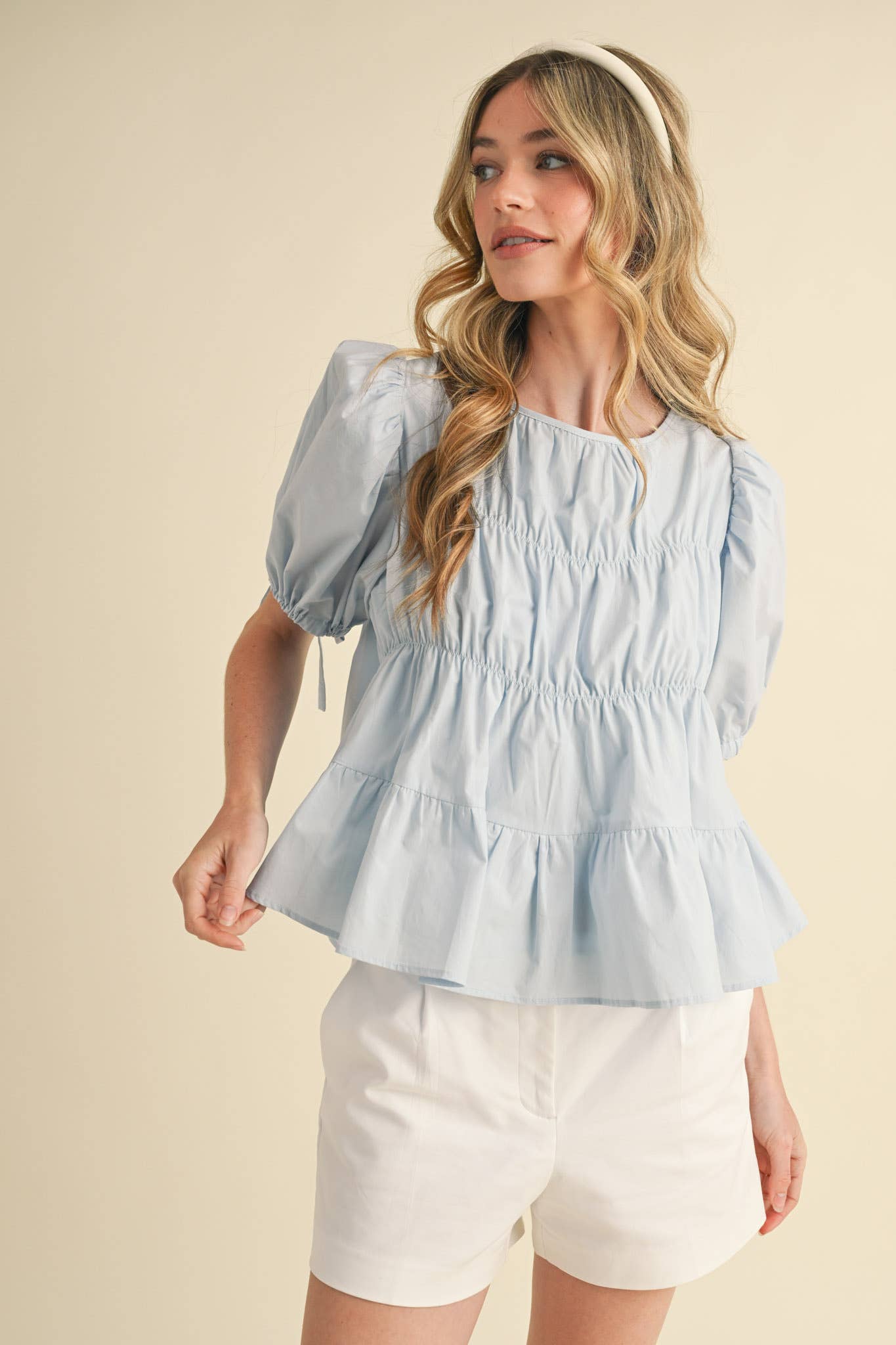 &MERCI - Wholesale Blouse - Women's - TIERED SHIRRING PUFF SLEEVE TOP MTP30819