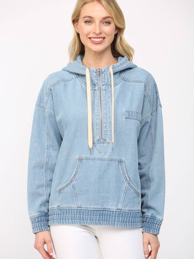 TOP IN DENIM CON CAPPUCCIO E MEZZA ZIP ANTERIORE FT20378 per la vendita all'ingrosso da parte di FATE