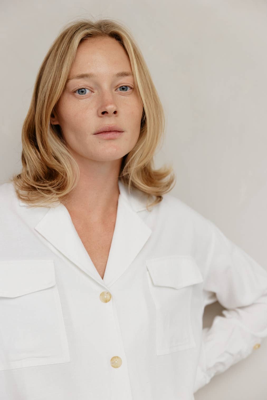 MOD REF - Wholesale Button Down Shirt - Women's - The Luciana Top | Relaxed Linen Button-Down Top1