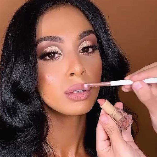 Silk oil of Morocco - Wholesale Lipstick - Nude 3 (Peachy Beige Nude) Matte Lipstick5