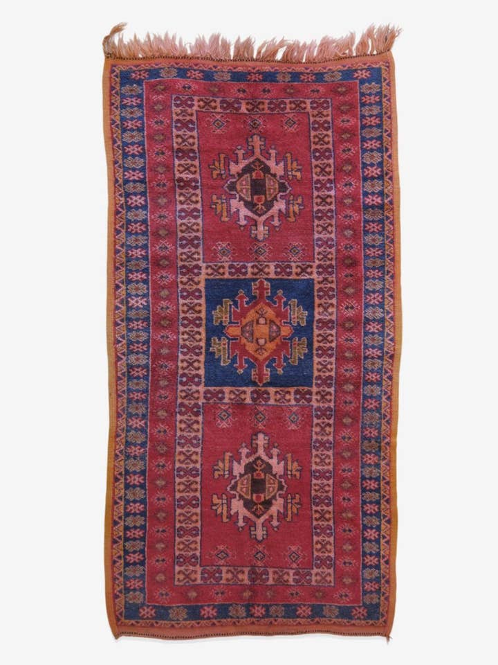 Tapis vintage berbère en laine fait main rouge 4x7ft pour la vente par bazarifinagh