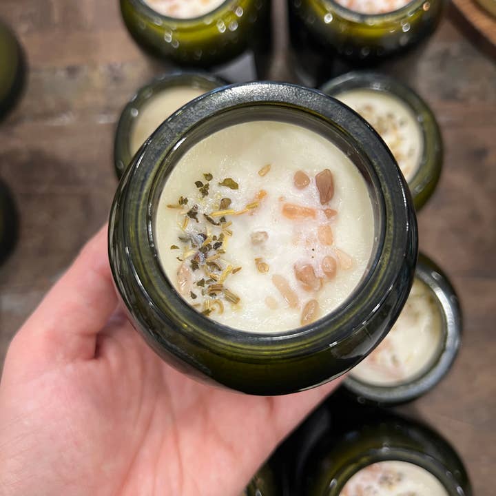 Sapphire & Sage - Vente Bougie en bocal - Bougie en cristal de cyprès1