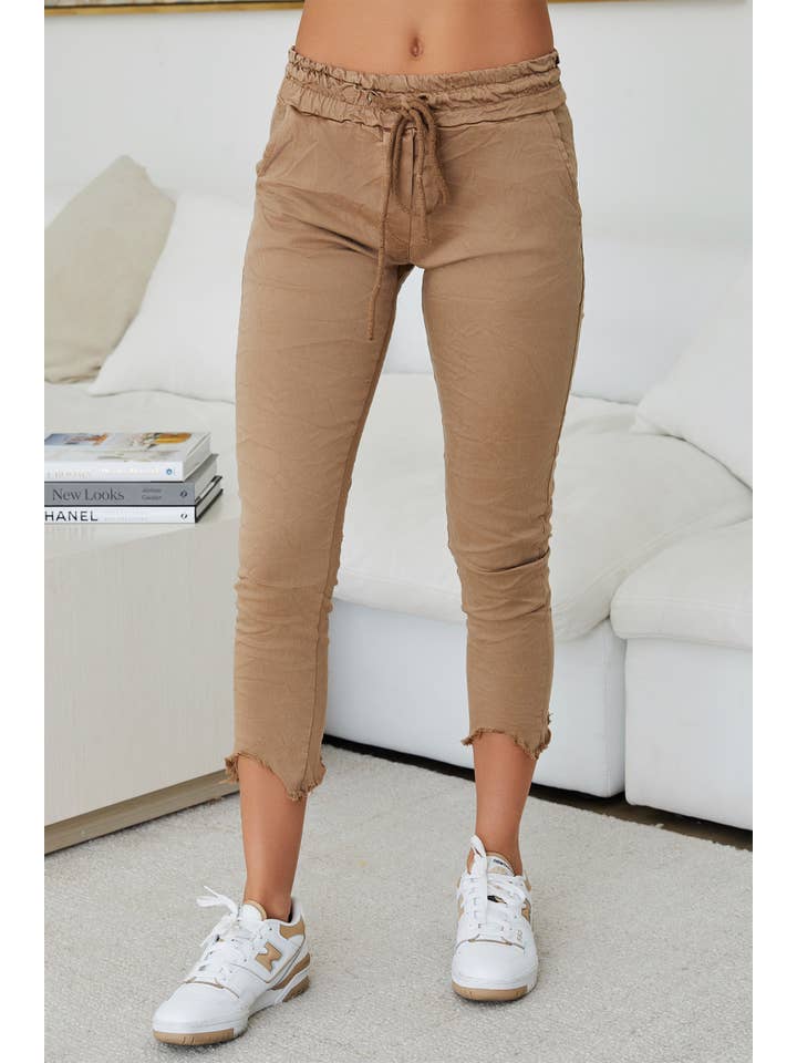 MILIO MILANO - Wholesale Lounge Sweatpants/Joggers - Women's - FRINGE HEM CRINKLE JOGGER(95935-S-L-CAMEL)1