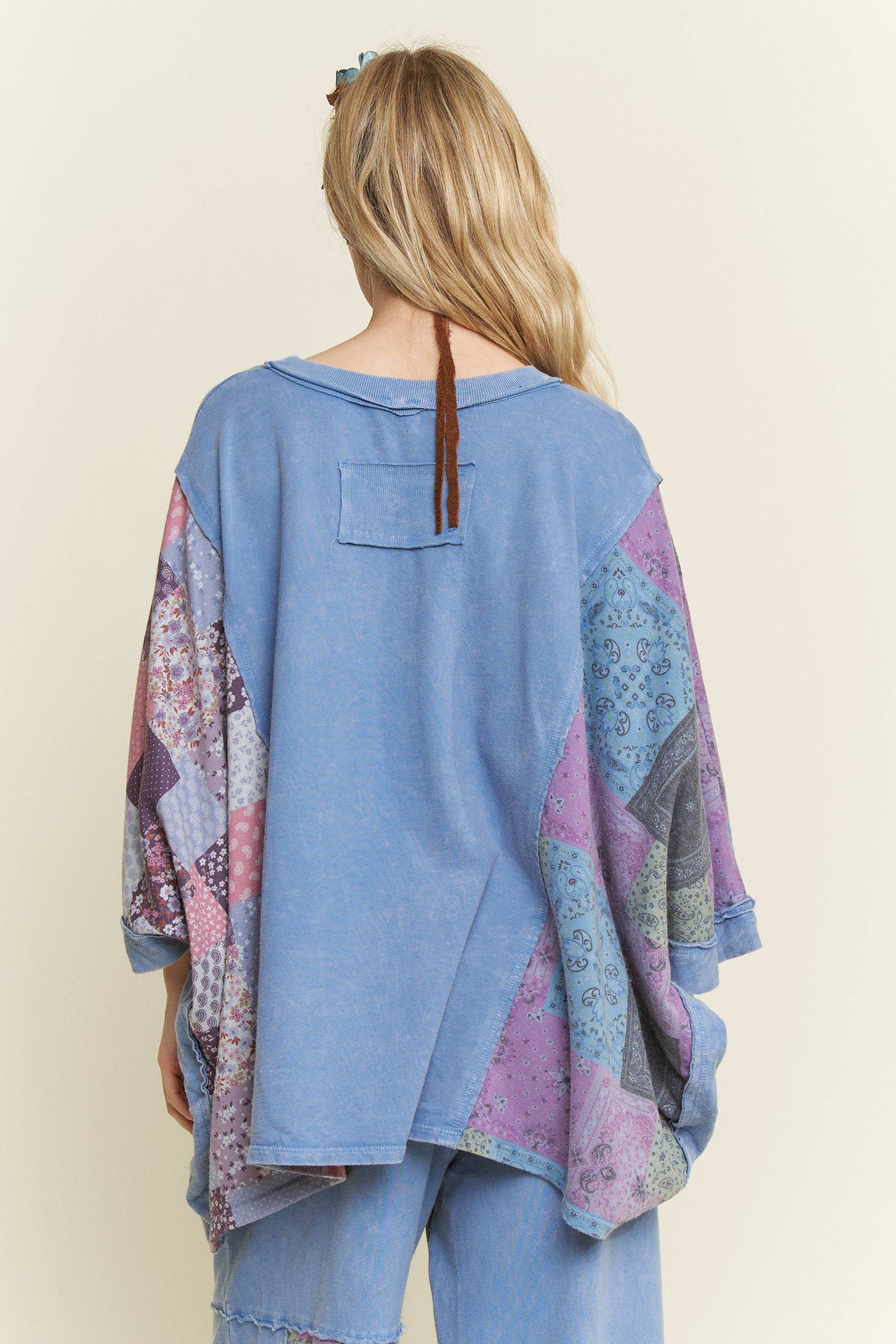 J.Her - Wholesale Poncho - Women's - Mineral Washed Boho Patch Poncho top HT6651 24