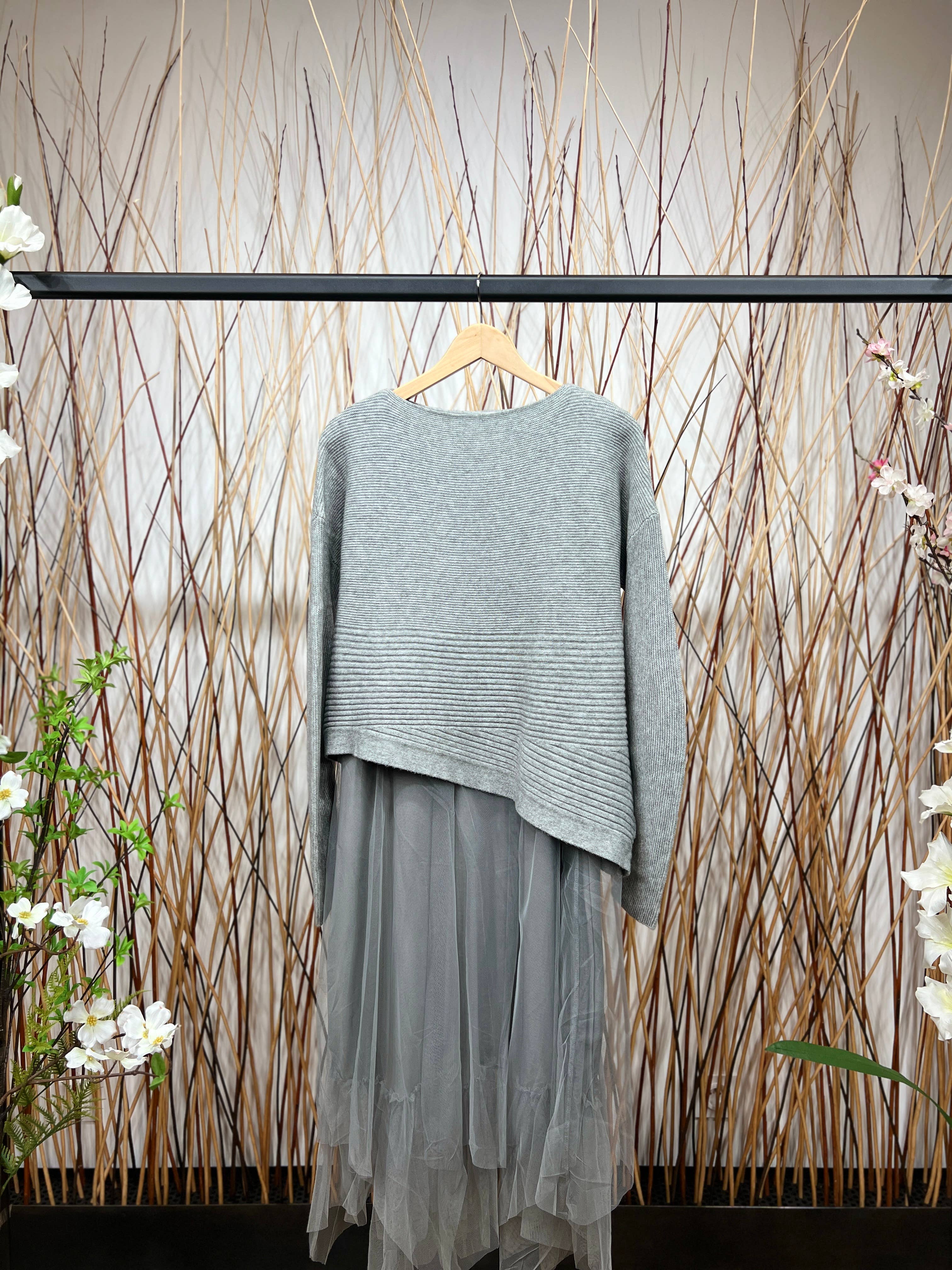 L'Emotion – wholesale Dress – Women's – Striped Textured Sweater Set & Tulle Dress2