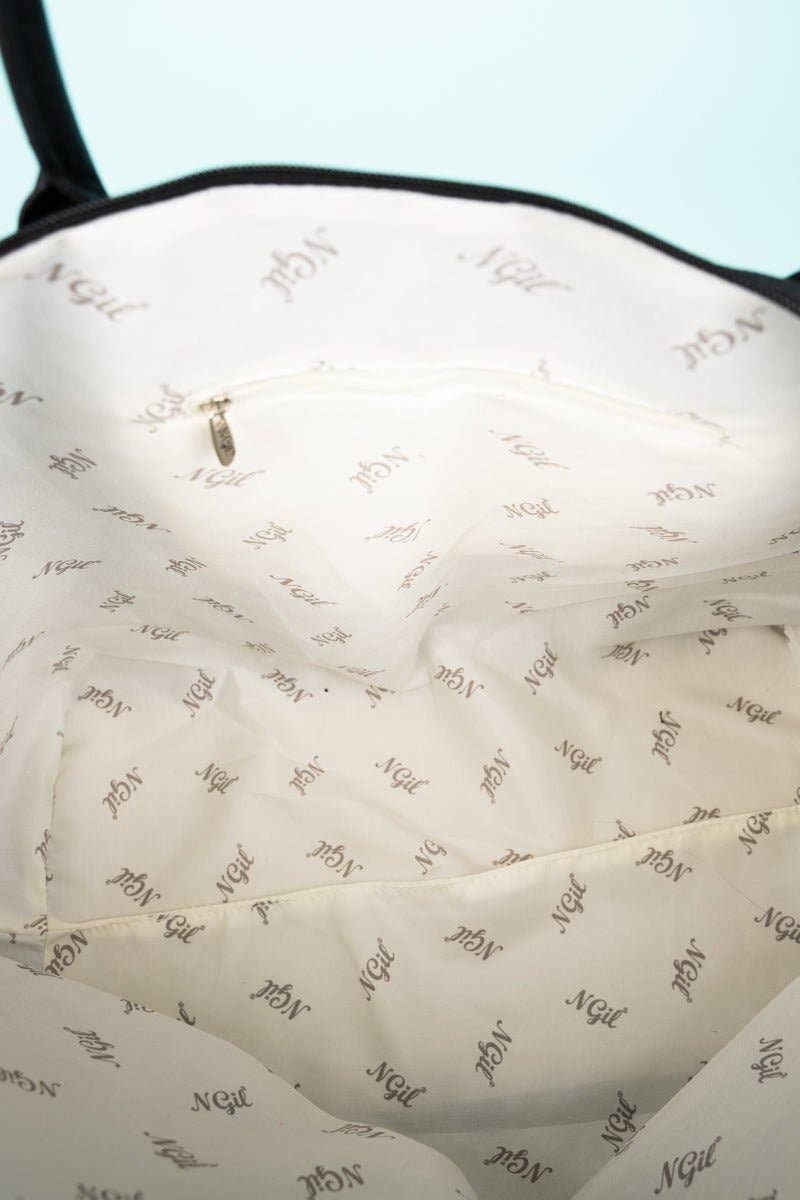 Wholesale Accessory Market - Wholesale Weekender Bag - Women's - NGIL Black Faux Leather Weekender3